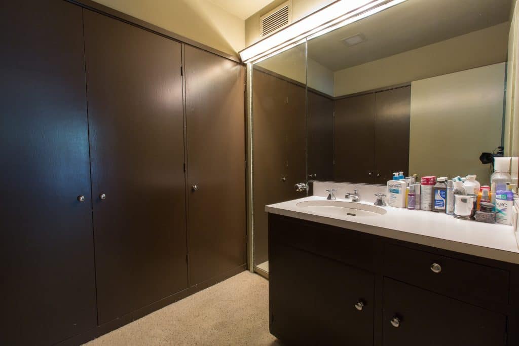 Bathroom remodel on Magnolia Drive, Modesto.